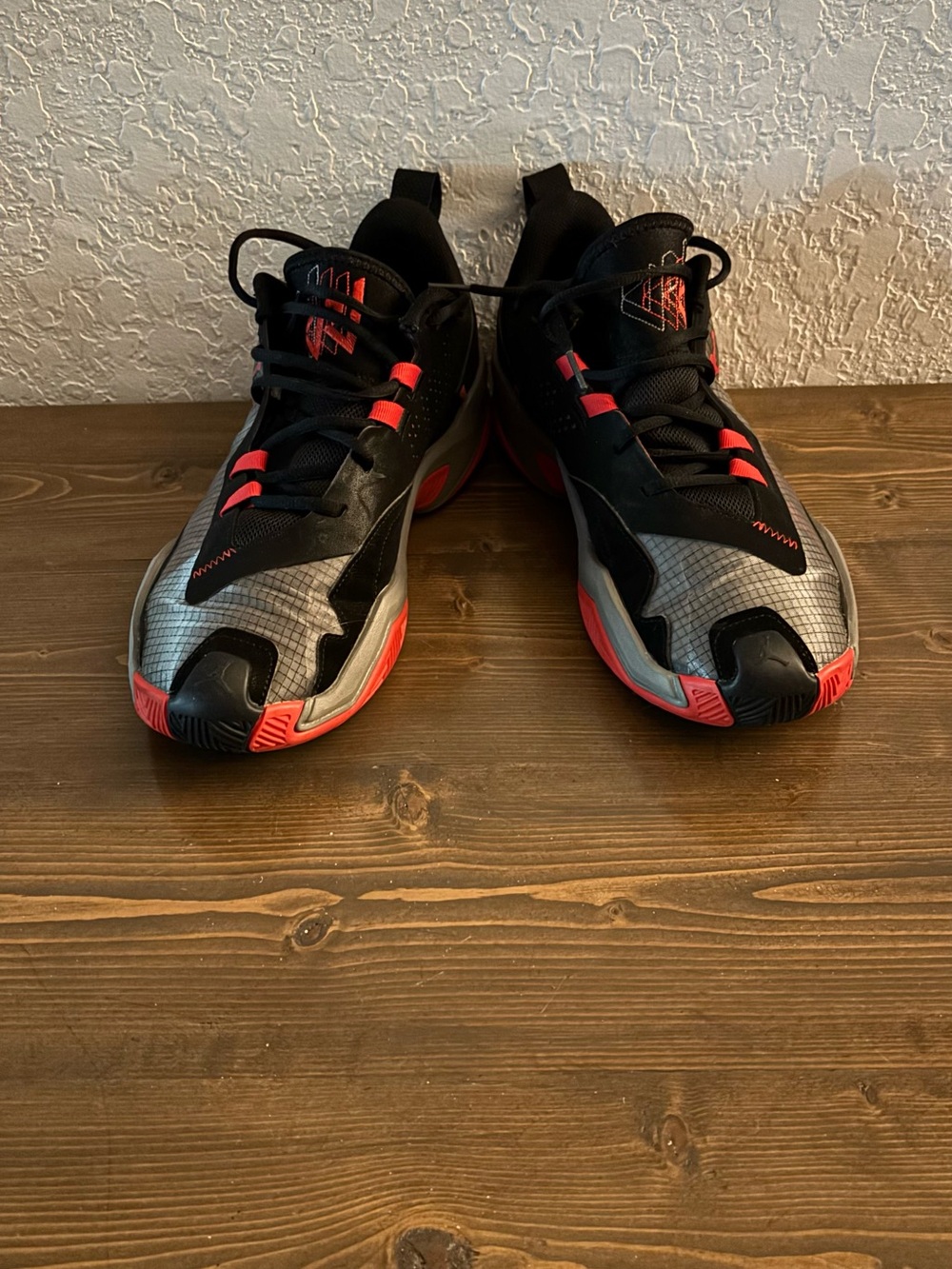 Men's Jordan Black and Red Performance Sneakers